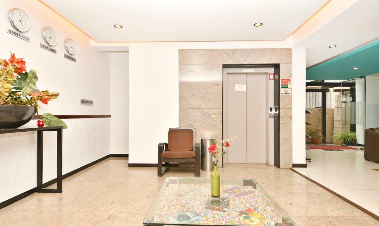 Treebo Trend Sterling Suites Inn Бангалор Екстериор снимка