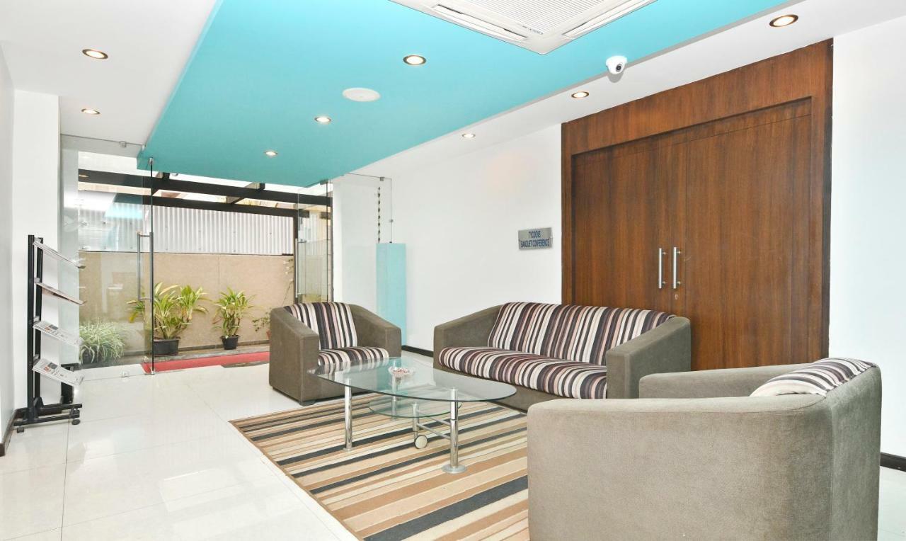 Treebo Trend Sterling Suites Inn Бангалор Екстериор снимка
